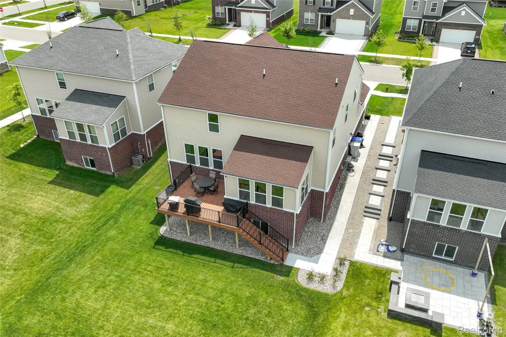 58714 Sella Drive Lyon Charter Township, MI 48178