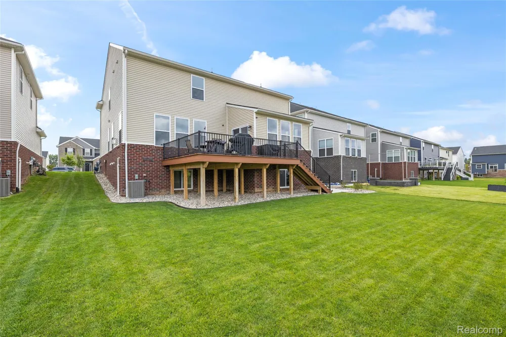 58714 Sella Drive Lyon Charter Township, MI 48178