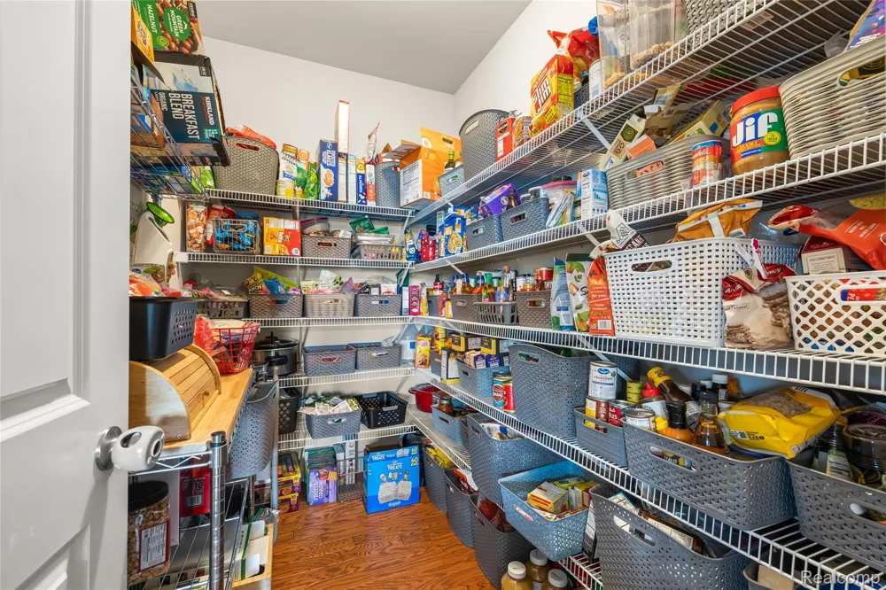58714 Sella Drive Lyon Charter Township, MI 48178