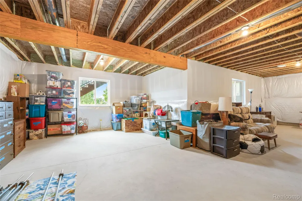 58714 Sella Drive Lyon Charter Township, MI 48178