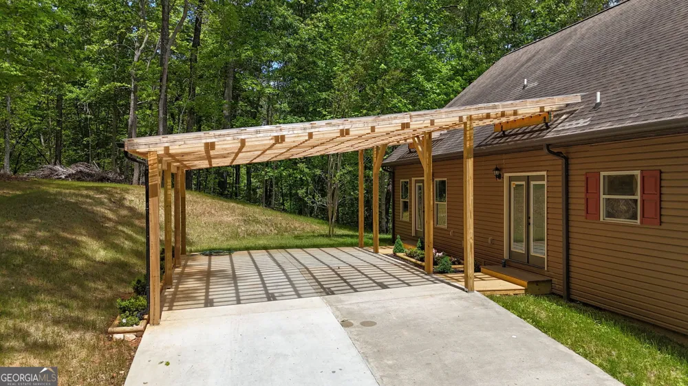 1615 Ben T Huiet Hwy. SR-255 ALT. Clarkesville, GA 30523