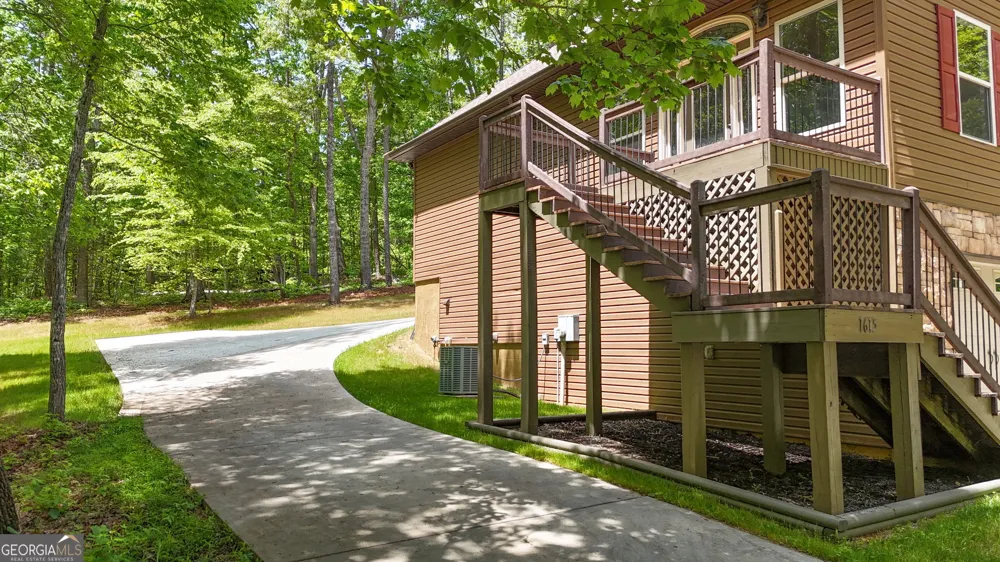 1615 Ben T Huiet Hwy. SR-255 ALT. Clarkesville, GA 30523