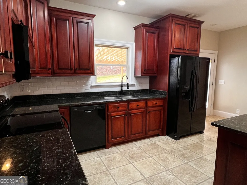 1615 Ben T Huiet Hwy. SR-255 ALT. Clarkesville, GA 30523