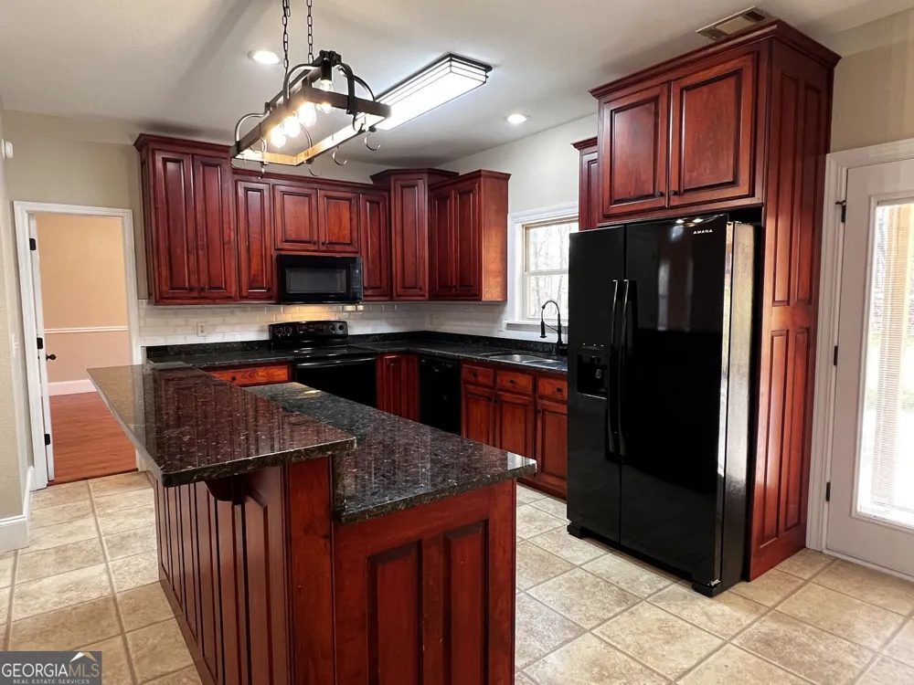 1615 Ben T Huiet Hwy. SR-255 ALT. Clarkesville, GA 30523