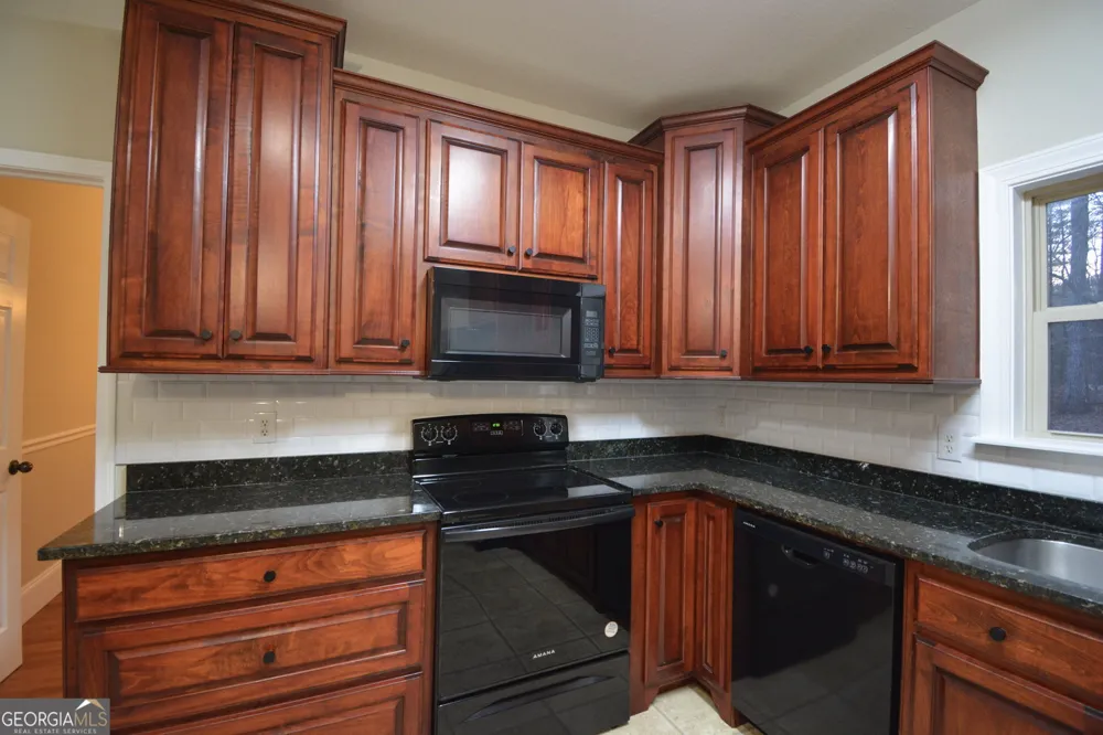 1615 Ben T Huiet Hwy. SR-255 ALT. Clarkesville, GA 30523