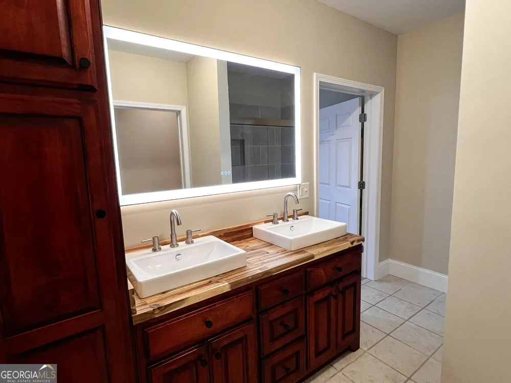 1615 Ben T Huiet Hwy. SR-255 ALT. Clarkesville, GA 30523