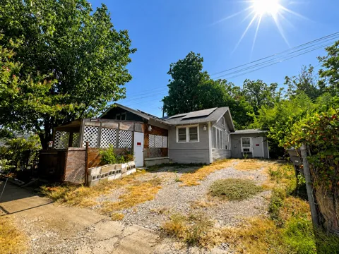 110 Marlborough Avenue