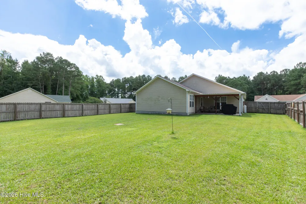 511 Sassy Court Richlands, NC 28574