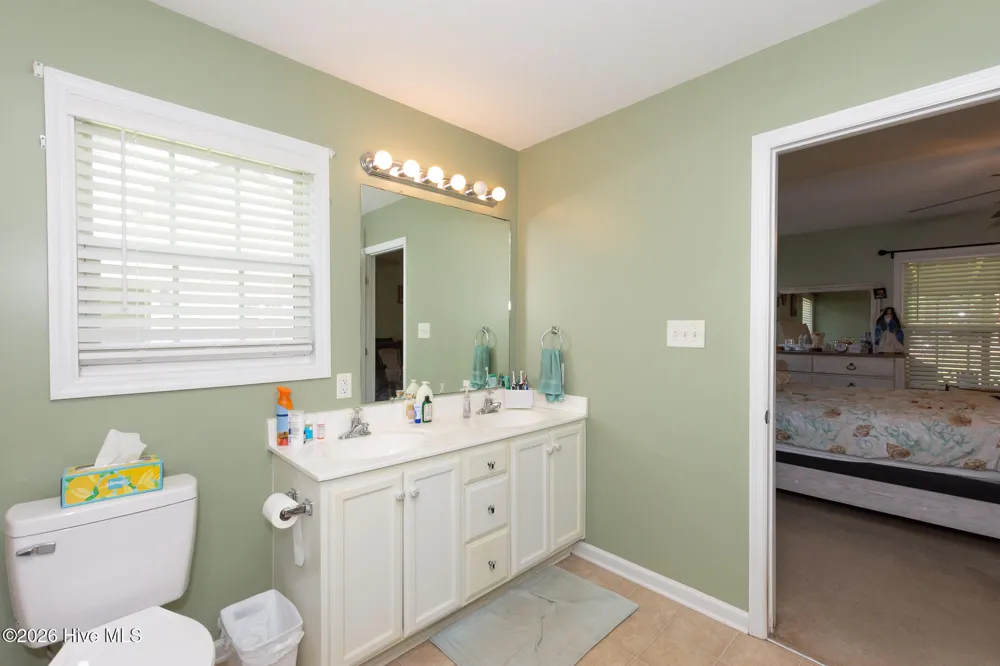 511 Sassy Court Richlands, NC 28574