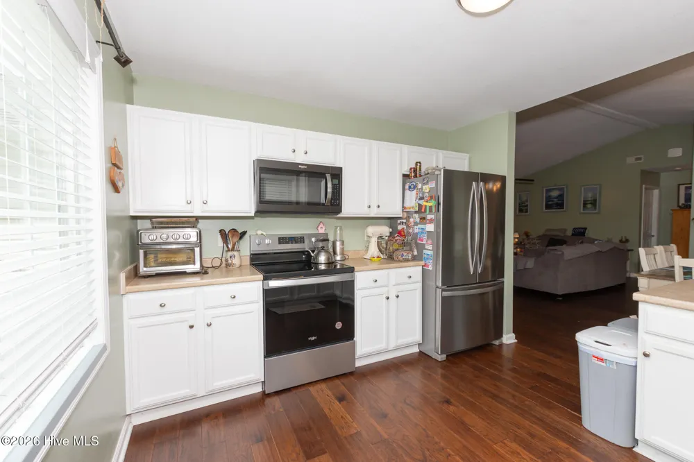 511 Sassy Court Richlands, NC 28574
