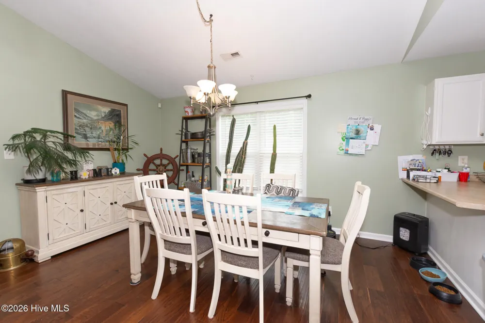 511 Sassy Court Richlands, NC 28574