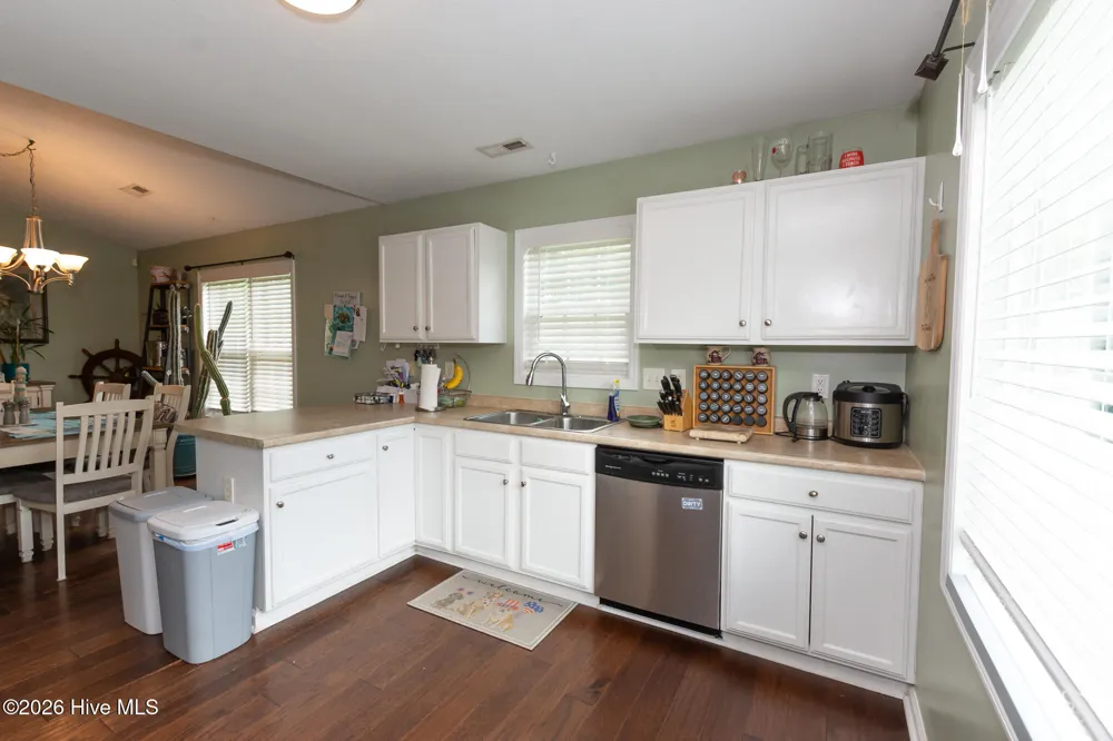 511 Sassy Court Richlands, NC 28574