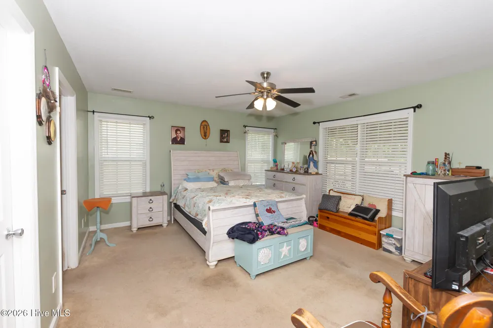 511 Sassy Court Richlands, NC 28574