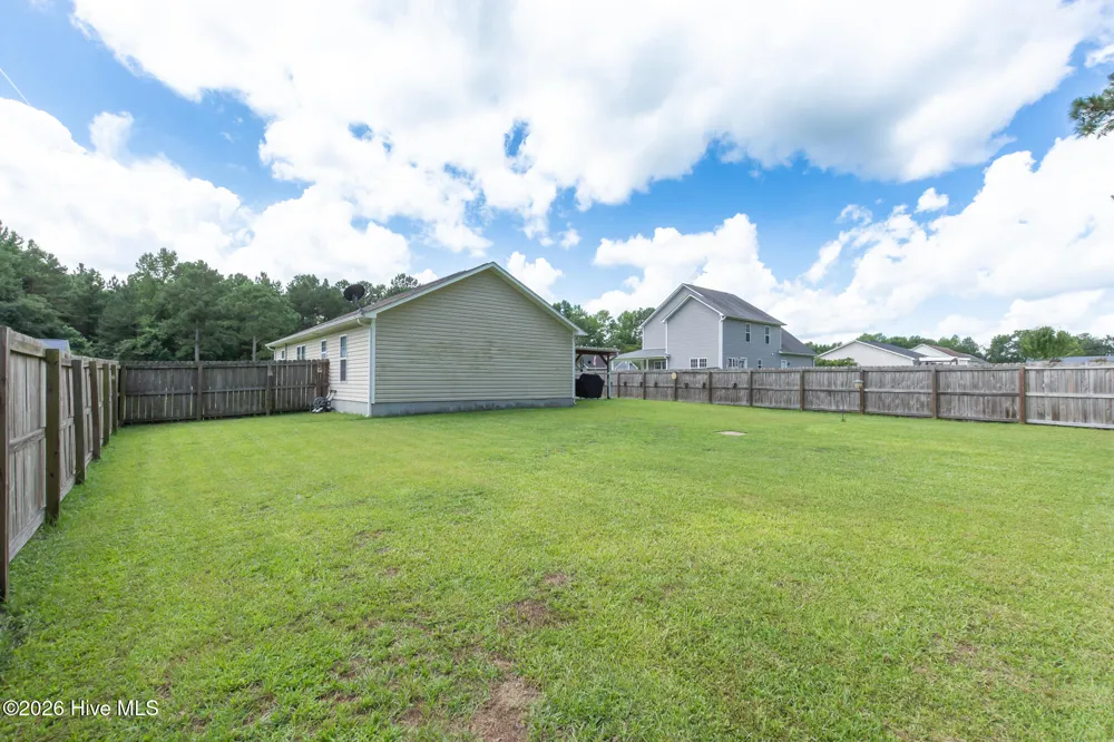 511 Sassy Court Richlands, NC 28574