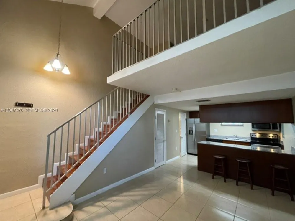 8950 SW 69th Ct #216 Pinecrest, FL 33156