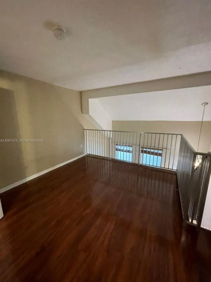 8950 SW 69th Ct #216 Pinecrest, FL 33156