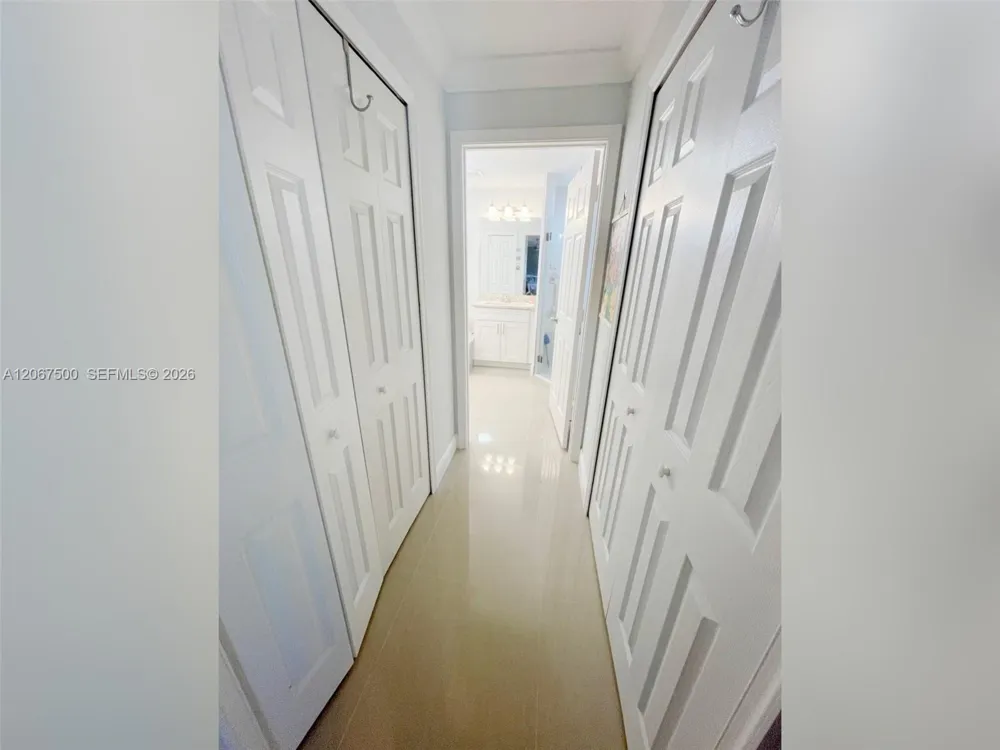 2167 SW Best St Port St. Lucie, FL 34984
