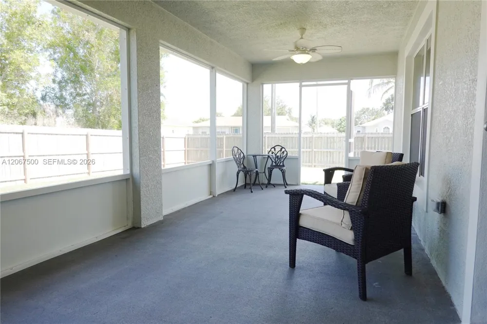2167 SW Best St Port St. Lucie, FL 34984