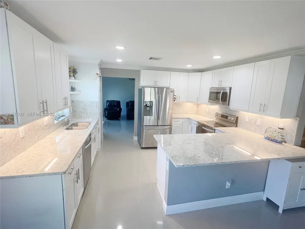 2167 SW Best St Port St. Lucie, FL 34984