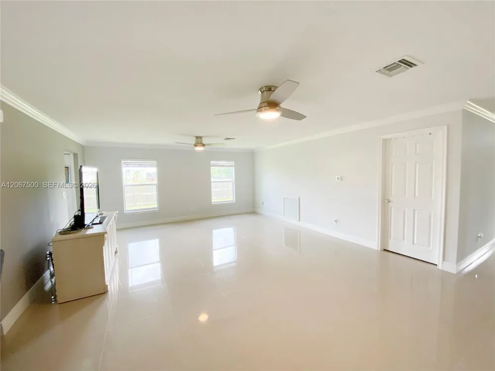 2167 SW Best St Port St. Lucie, FL 34984