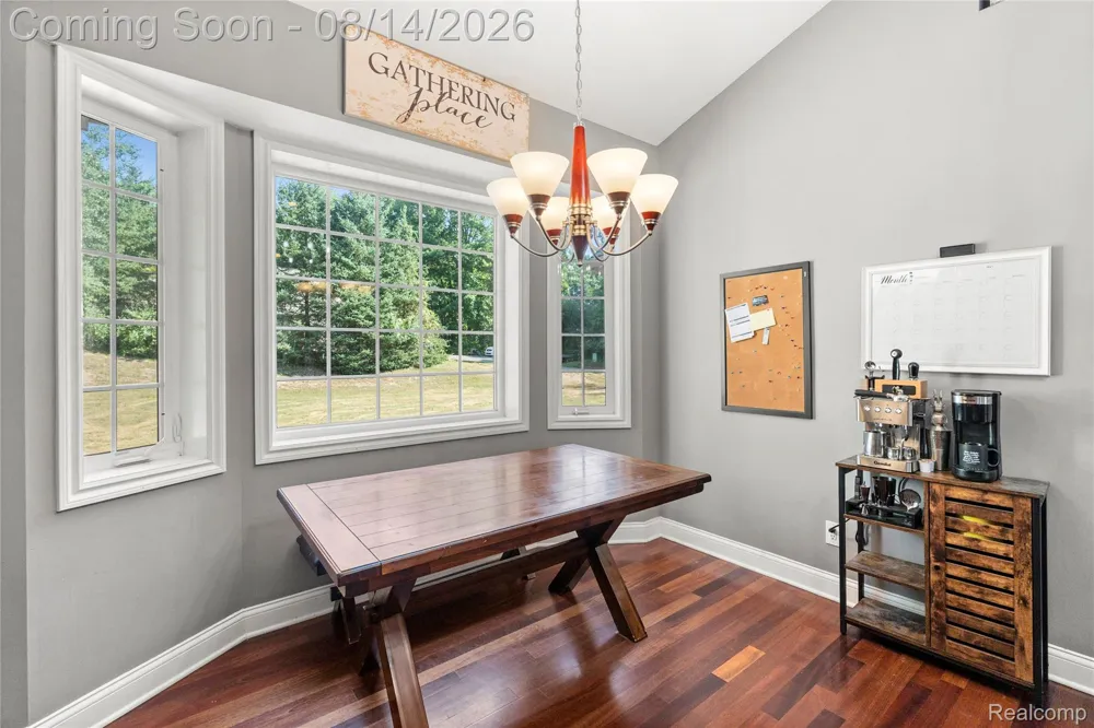 372 Hunters Ridge Drive #A Brandon Charter Township, MI 48462