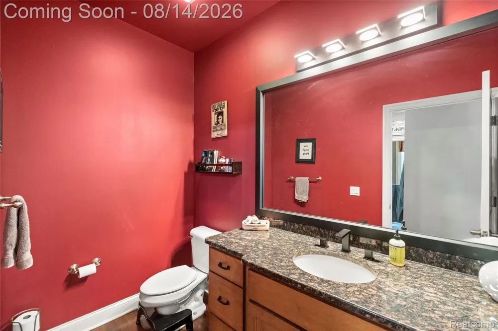 372 Hunters Ridge Drive #A Brandon Charter Township, MI 48462