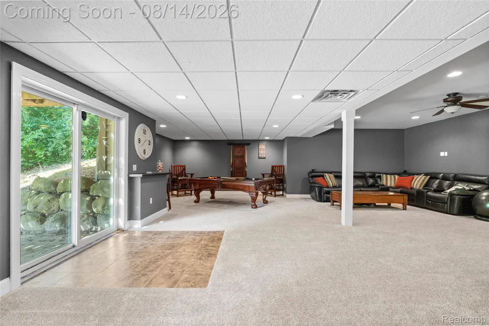 372 Hunters Ridge Drive #A Brandon Charter Township, MI 48462