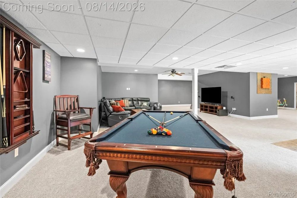 372 Hunters Ridge Drive #A Brandon Charter Township, MI 48462