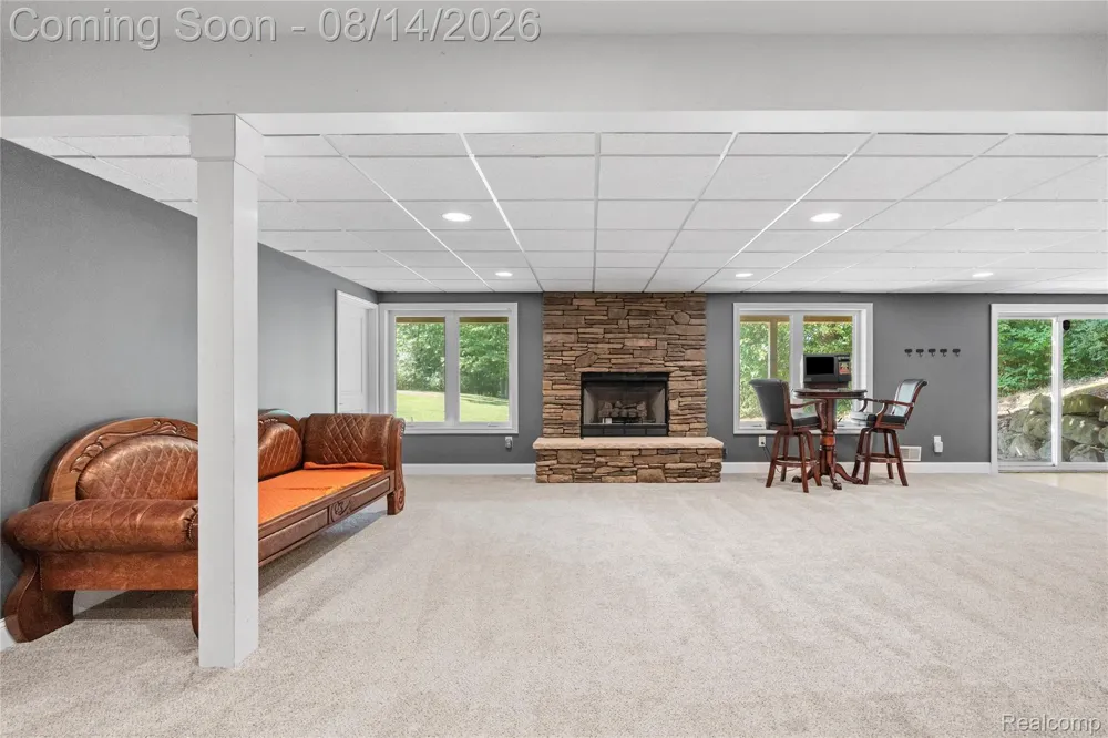 372 Hunters Ridge Drive #A Brandon Charter Township, MI 48462