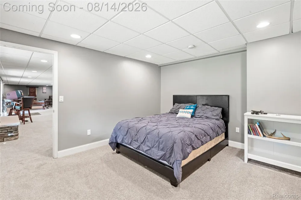 372 Hunters Ridge Drive #A Brandon Charter Township, MI 48462