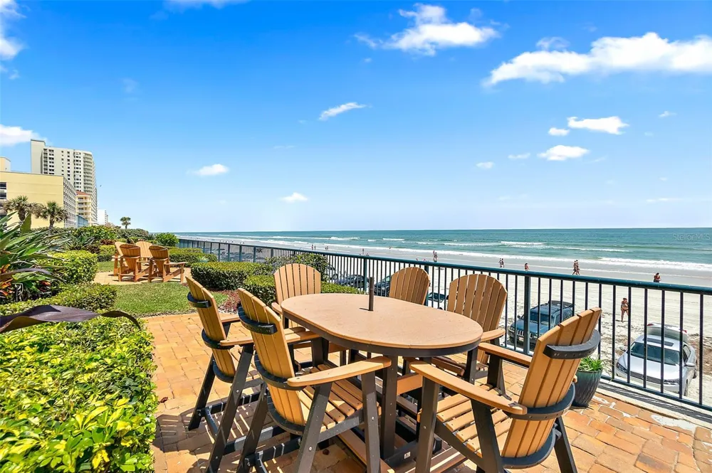 3425 S ATLANTIC AVENUE #1206 Daytona Beach Shores, FL 32118