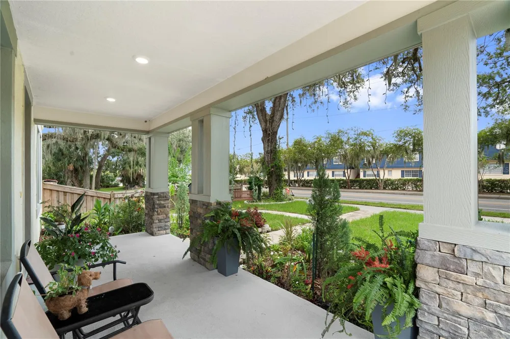 1415 CRYSTAL LAKE DRIVE Lakeland, FL 33801