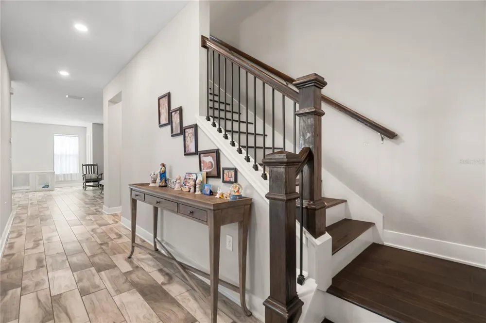 1415 CRYSTAL LAKE DRIVE Lakeland, FL 33801