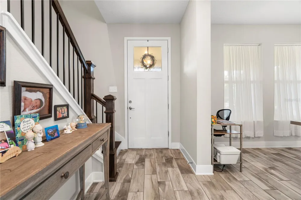 1415 CRYSTAL LAKE DRIVE Lakeland, FL 33801