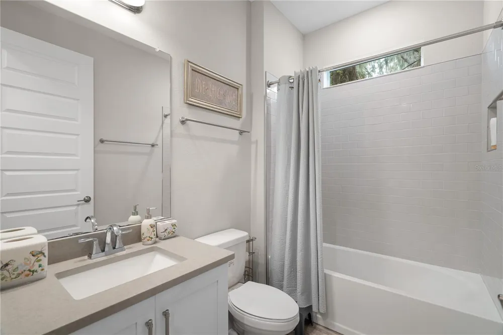 1415 CRYSTAL LAKE DRIVE Lakeland, FL 33801