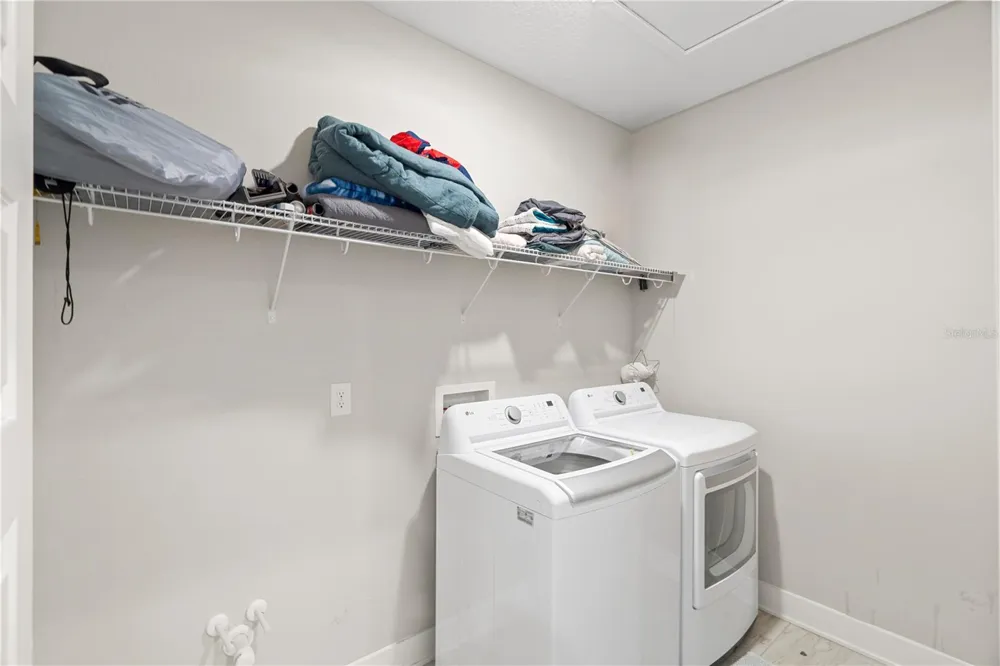 1415 CRYSTAL LAKE DRIVE Lakeland, FL 33801