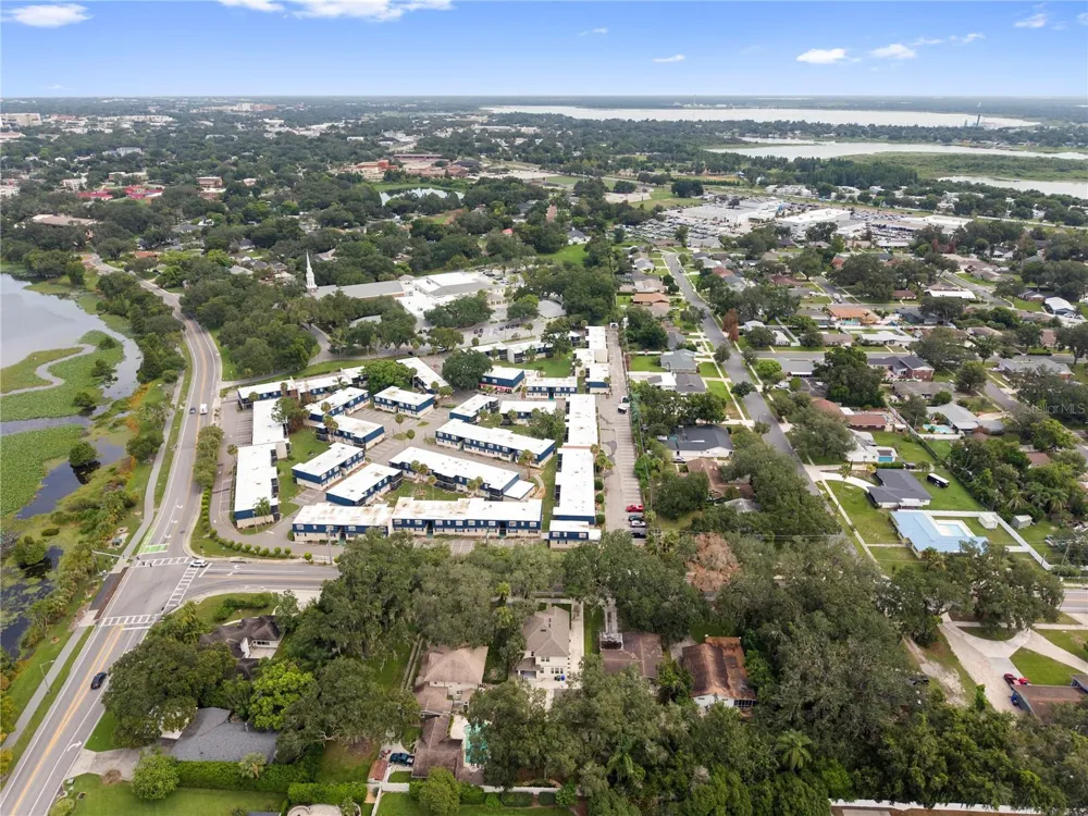 1415 CRYSTAL LAKE DRIVE Lakeland, FL 33801