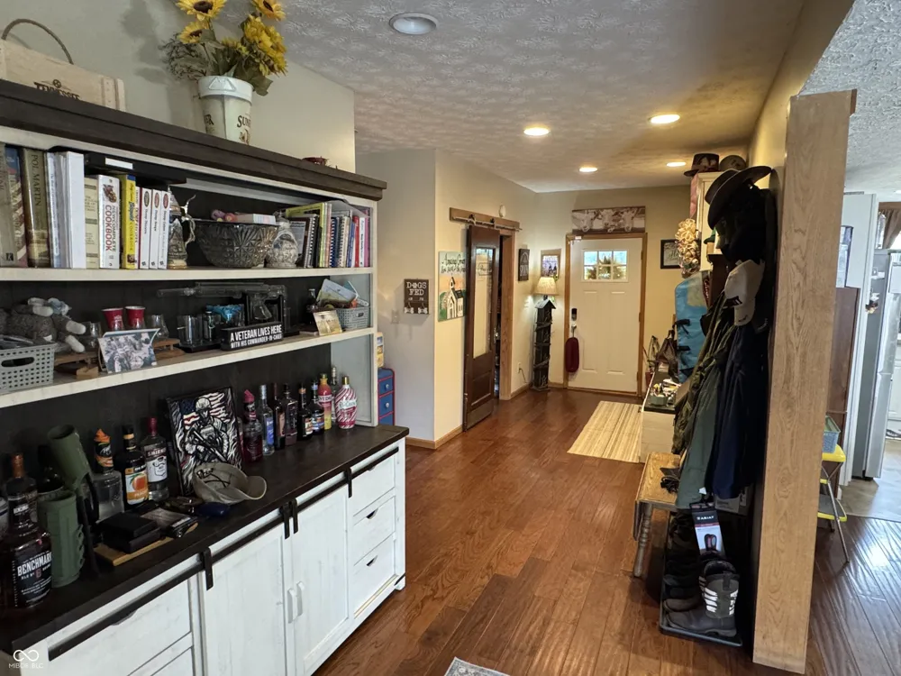 2831 Graham Road Franklin, IN 46131