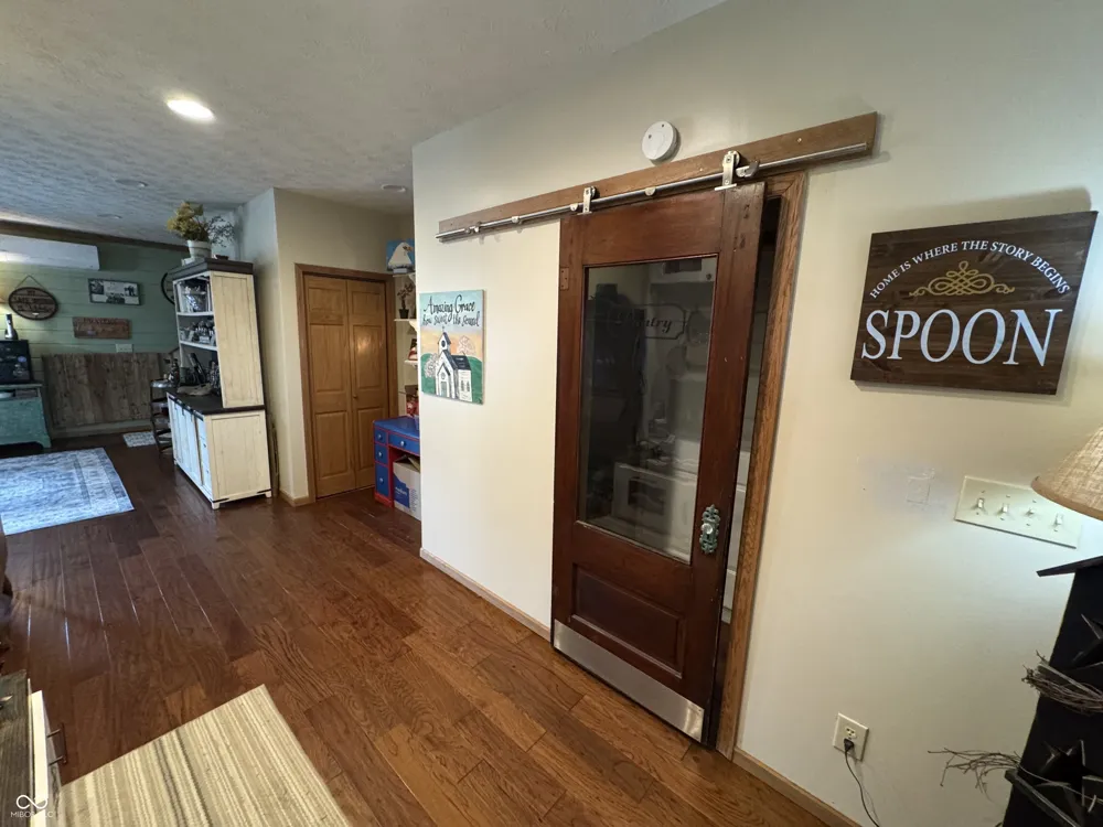 2831 Graham Road Franklin, IN 46131