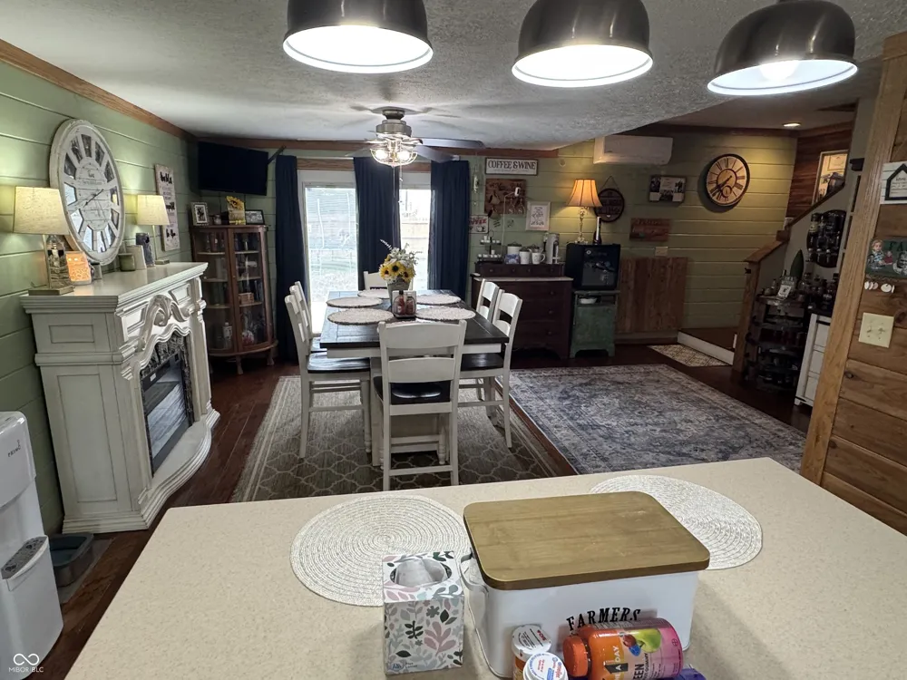 2831 Graham Road Franklin, IN 46131