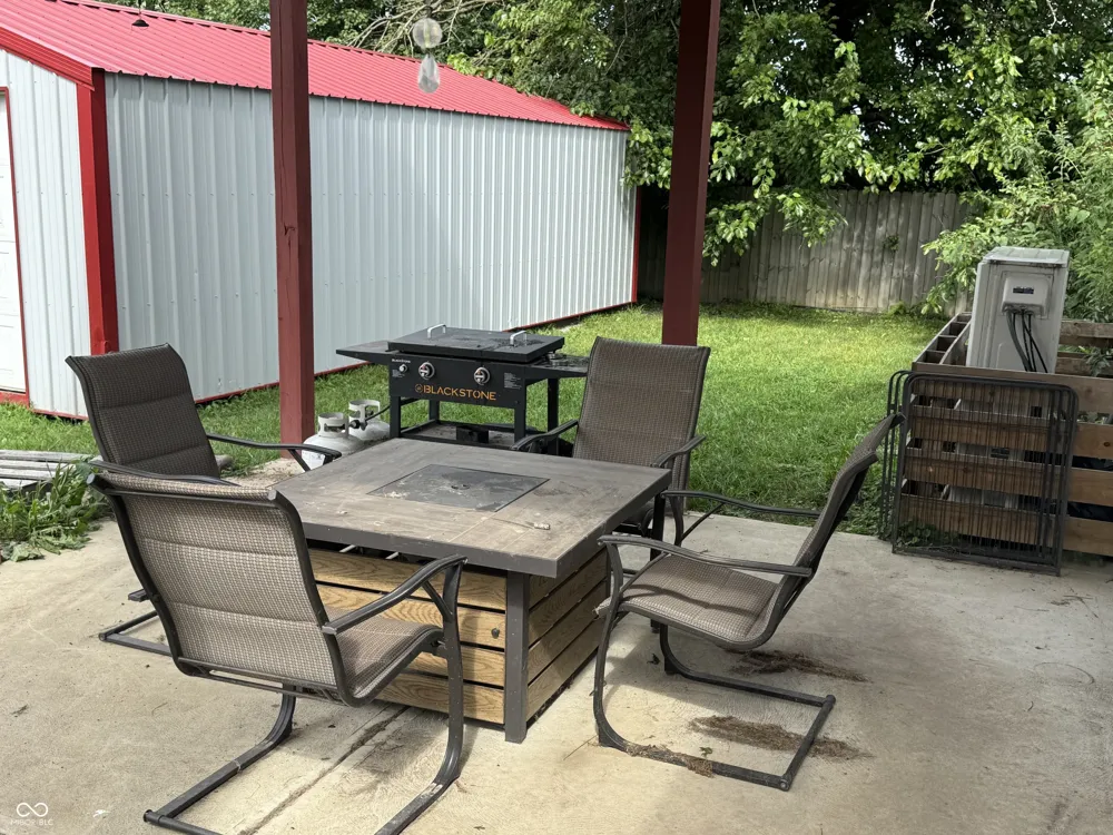 2831 Graham Road Franklin, IN 46131