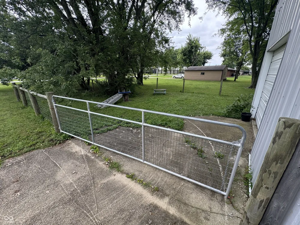 2831 Graham Road Franklin, IN 46131