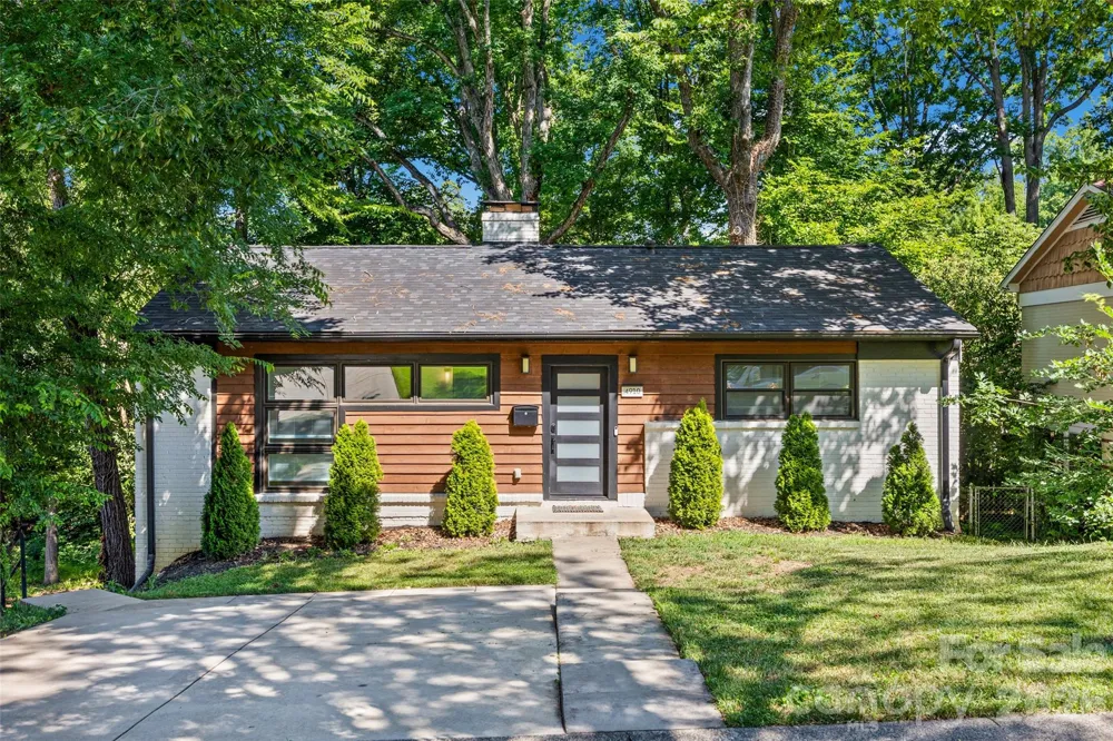 4910 Valley Stream Road Charlotte, NC 28209