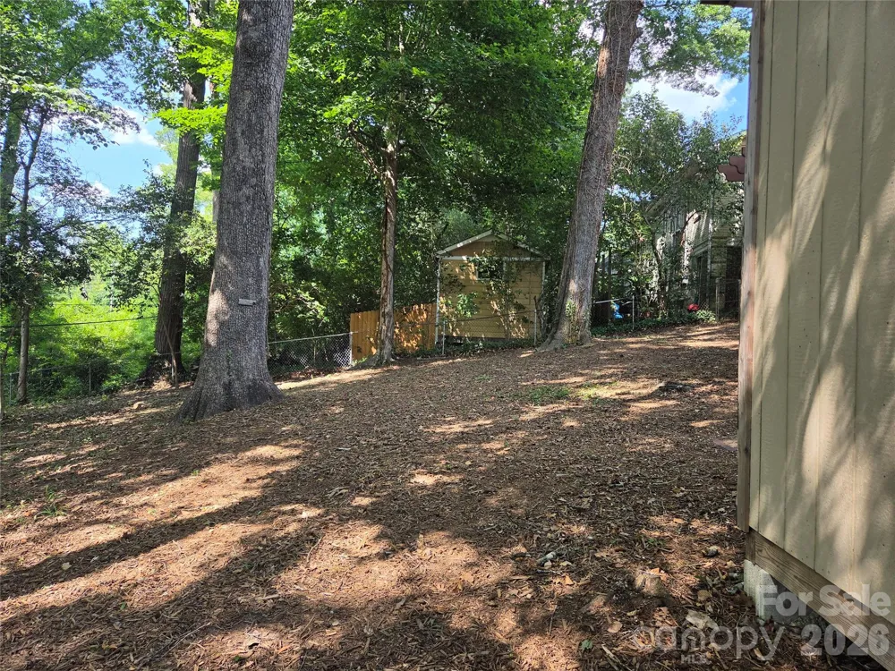 4910 Valley Stream Road Charlotte, NC 28209