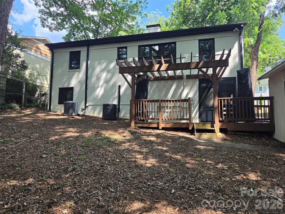 4910 Valley Stream Road Charlotte, NC 28209