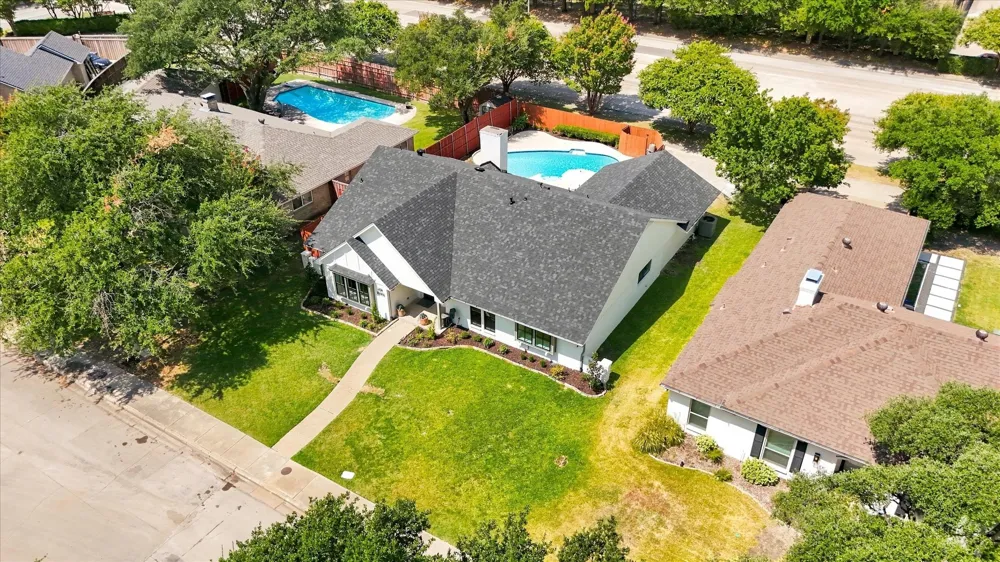 15905 Longvista Drive Dallas, TX 75248