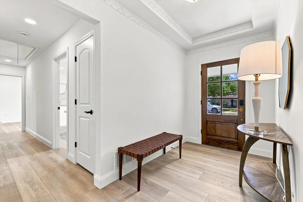 15905 Longvista Drive Dallas, TX 75248