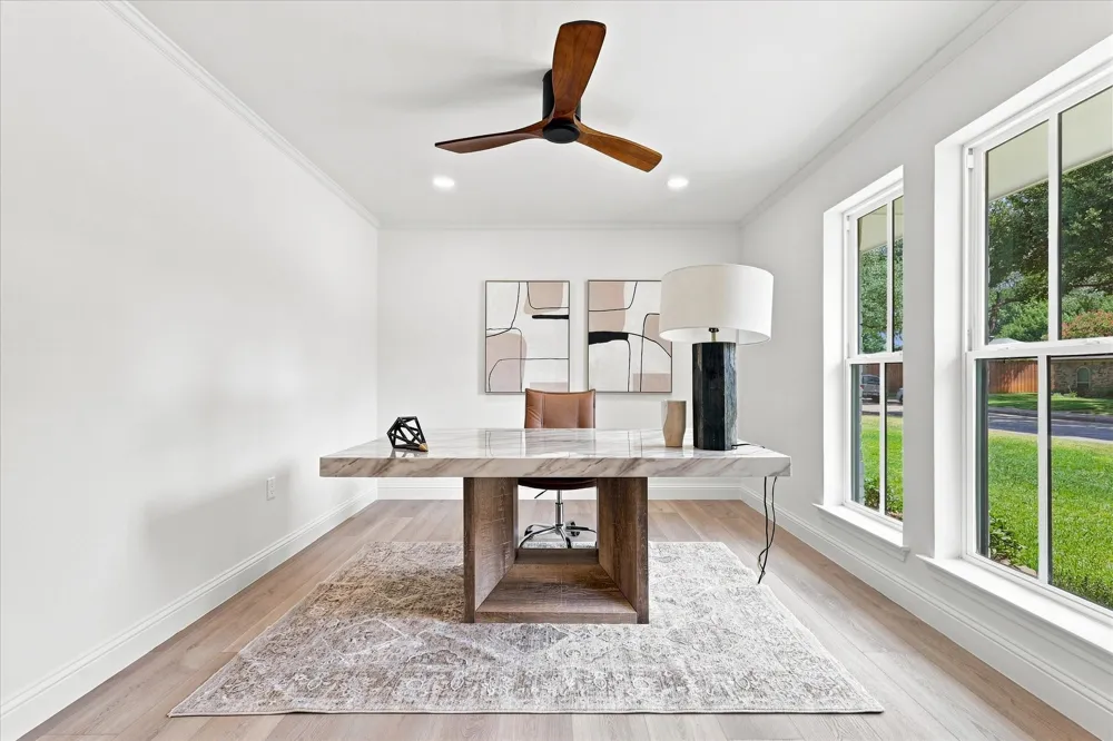 15905 Longvista Drive Dallas, TX 75248