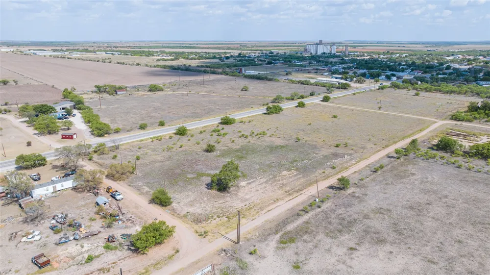 N Central Hamlin, TX 79520