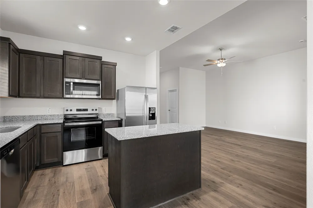 1716 Paul Drive Seagoville, TX 75159